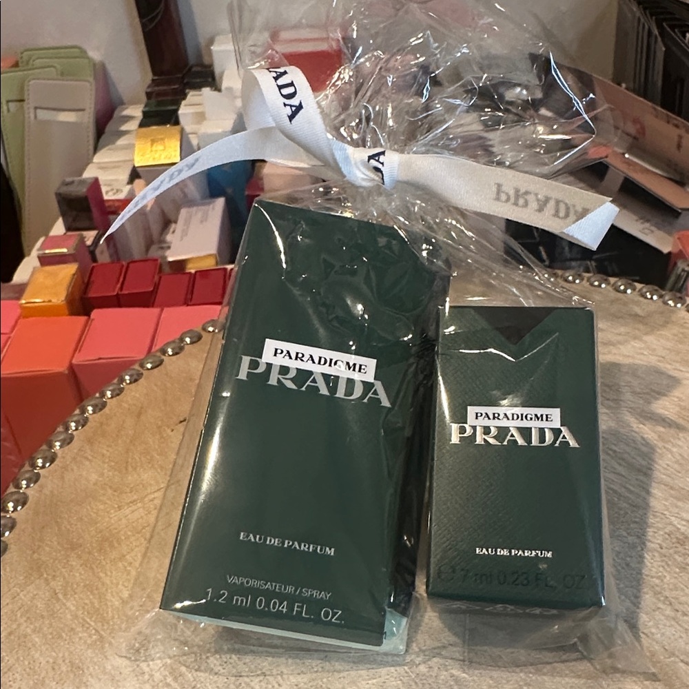Prada Paradigme Mini Bundle Dabber 7ml & Sample 1.2 ml